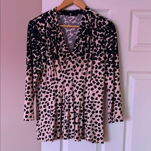 Women's Black and Cream Patterned Top